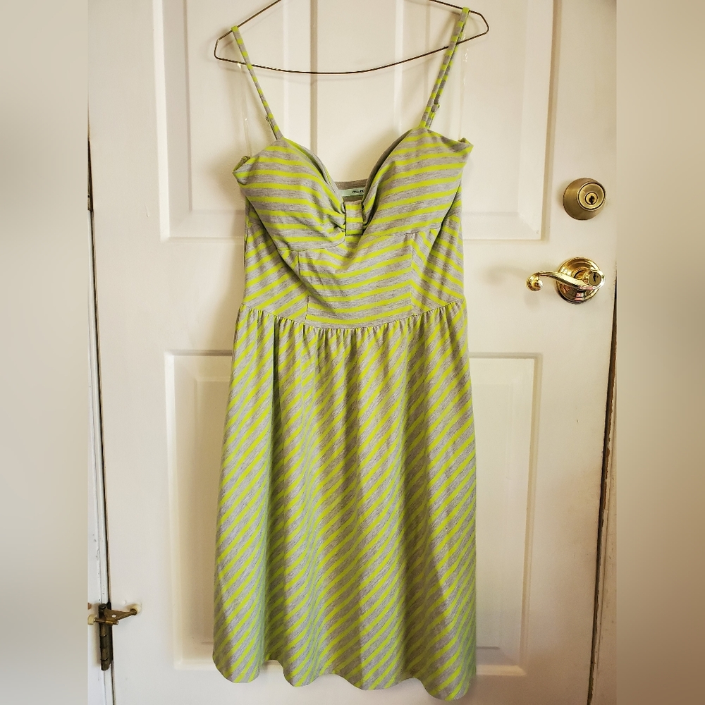 Maurice's green and gray top